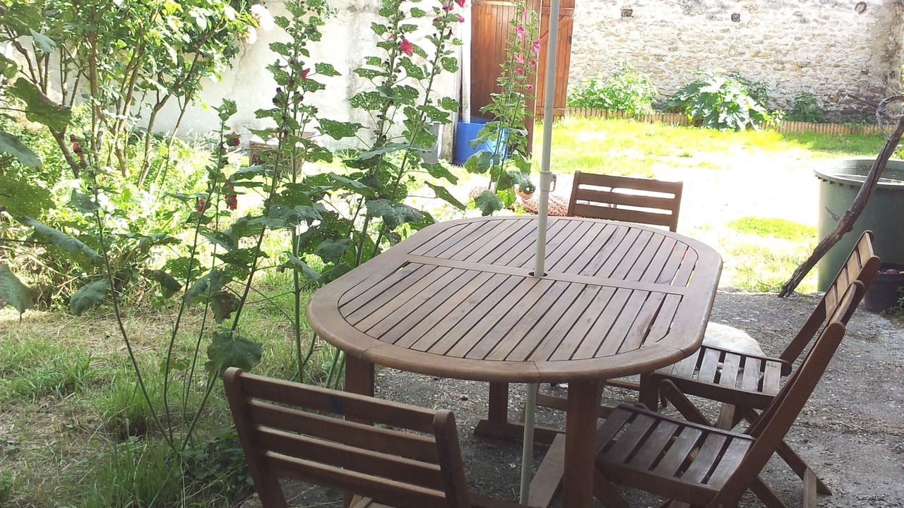 Photo of Outdoor in La Neuville-sur-Essonne
