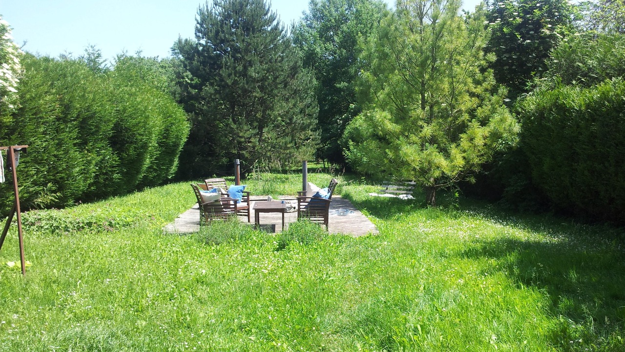Photo of Outdoor in La Neuville-sur-Essonne