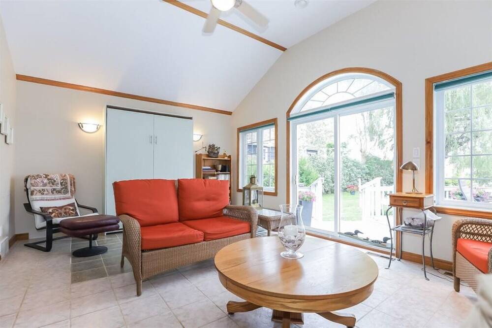 Photo of Livingroom in Wainfleet