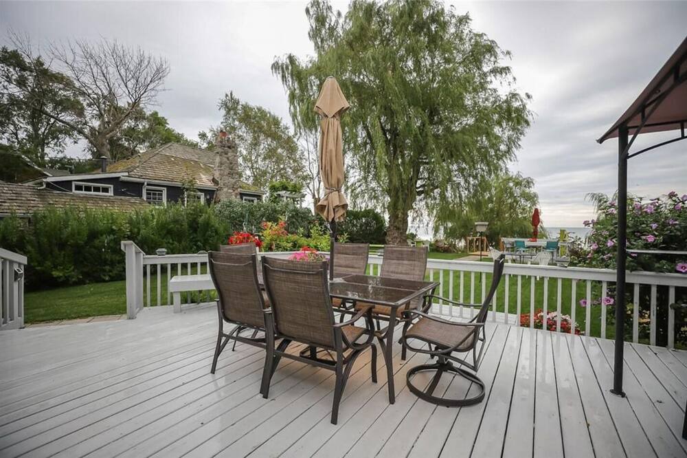 Photo of Patio Balcony in Wainfleet