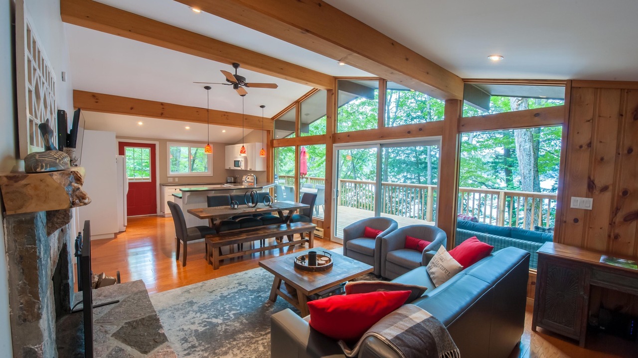 Photo of Livingroom in Dysart et al