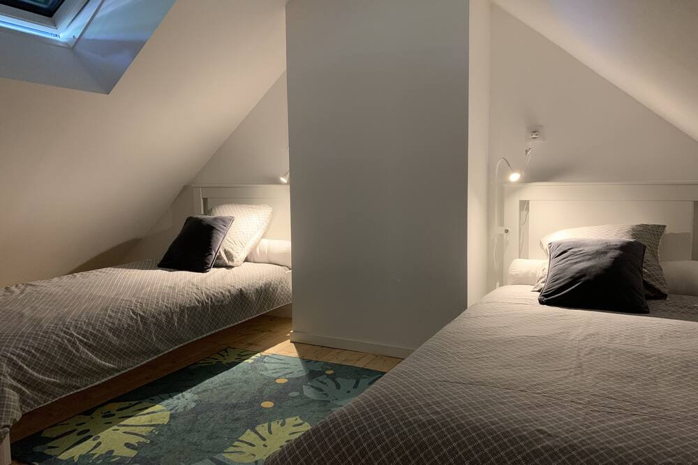 Photo of Bedroom in Armentieres