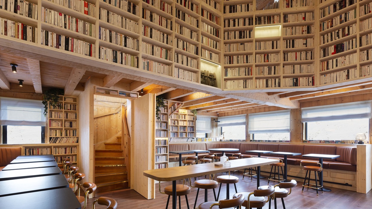 Photo of Others in Reberty