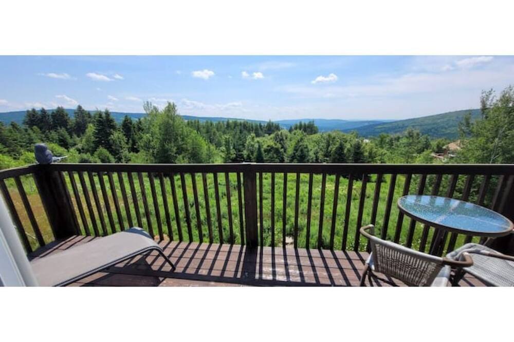 Photo of Patio Balcony in Saint-Luc-de-Bellechasse