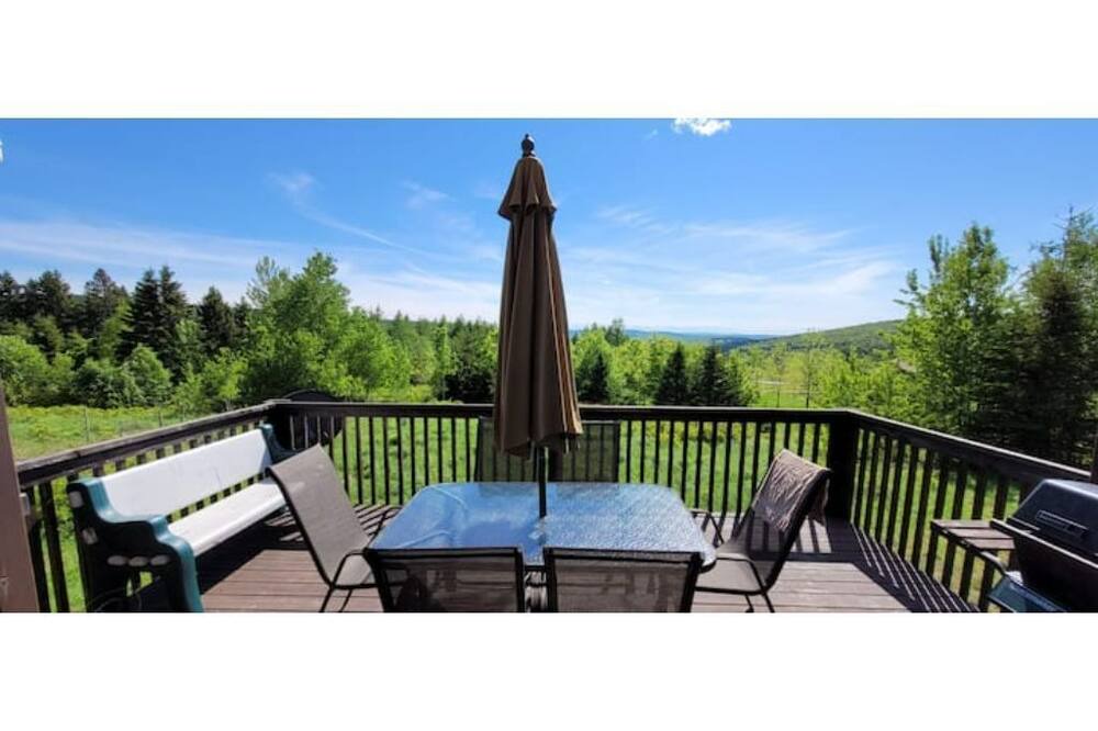Photo of Patio Balcony in Saint-Luc-de-Bellechasse
