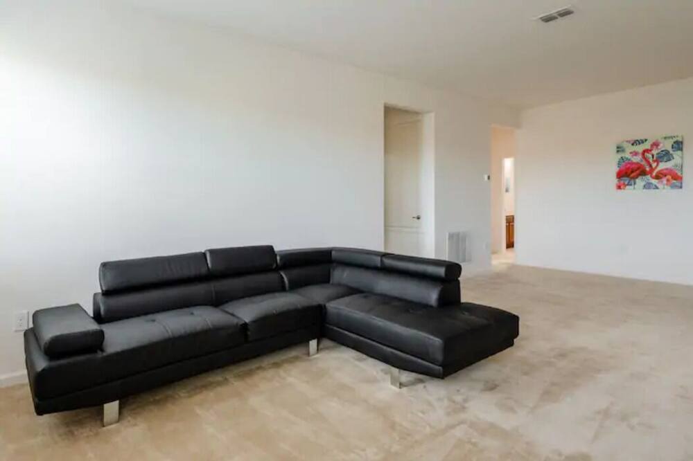 Photo of Bedroom in Veranda Palms