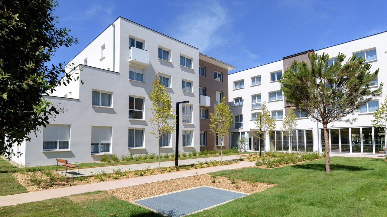 Photo of Outdoor in Fontaine Lestang-Bagatelle-Papus-Tabar-Bordelongue