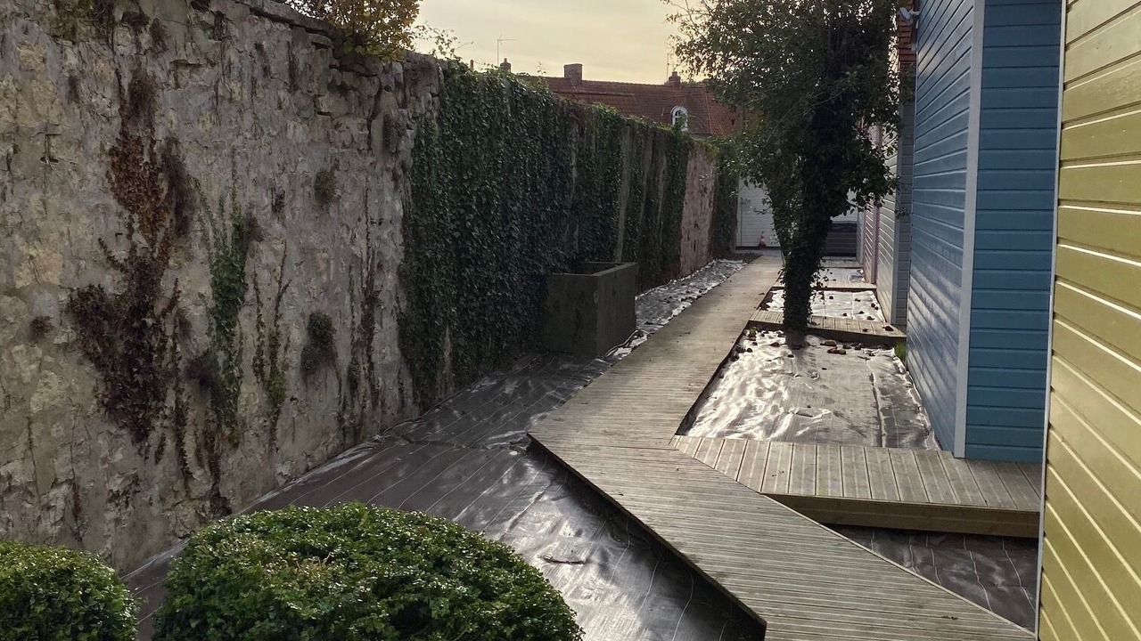 Photo of Outdoor in Marquise