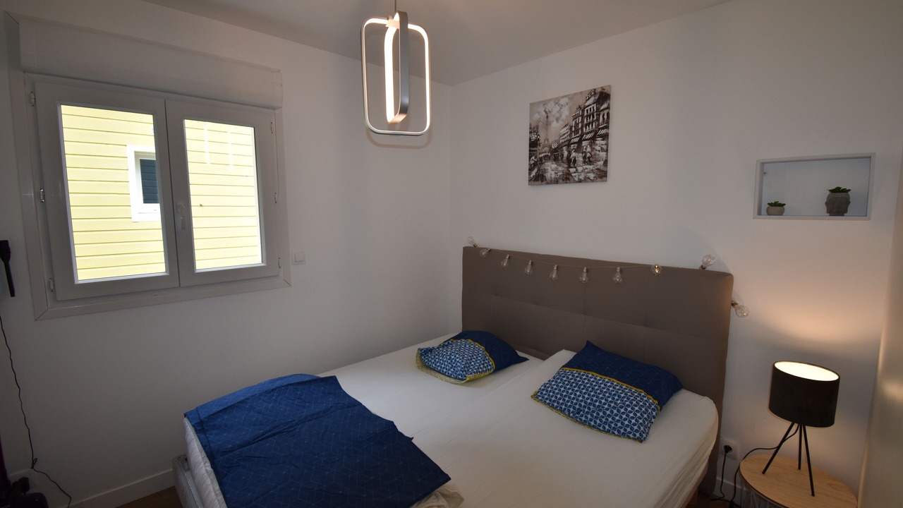 Photo of Others in Marquise