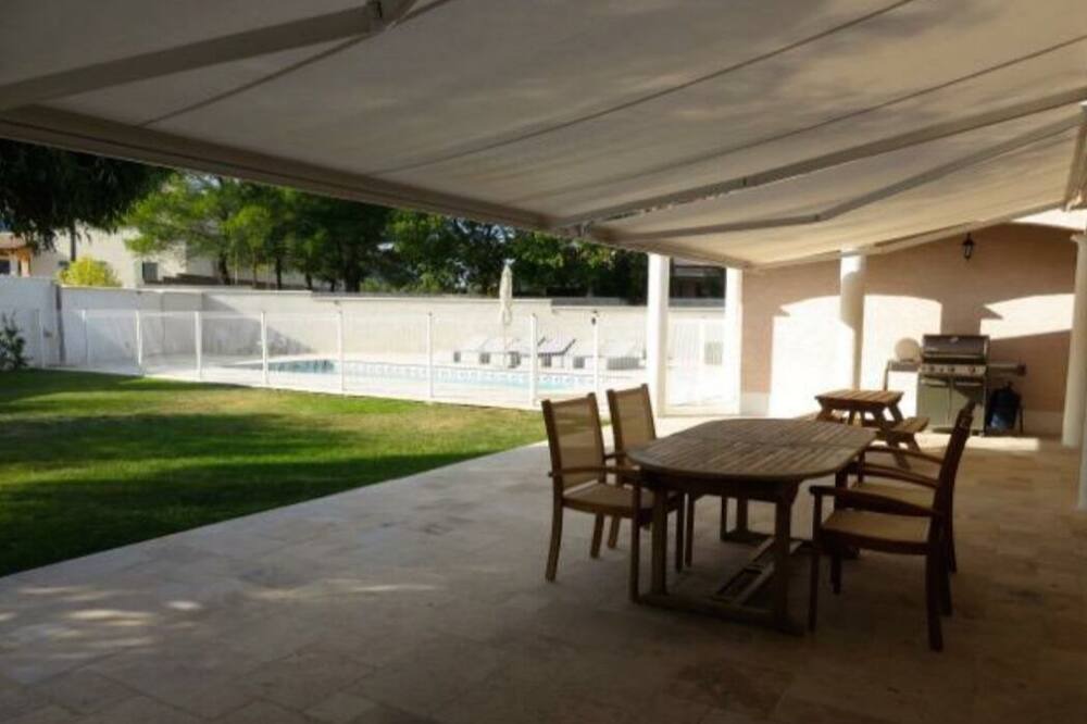 Photo of Others in Liouc