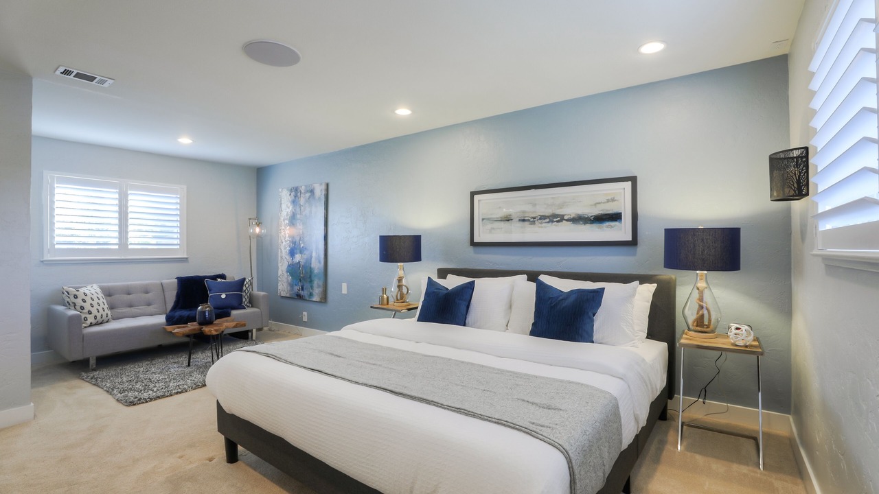 Photo of Others in Cupertino