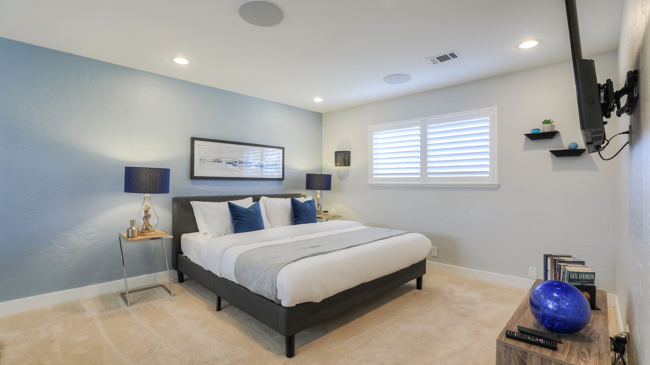 Photo of Others in Cupertino