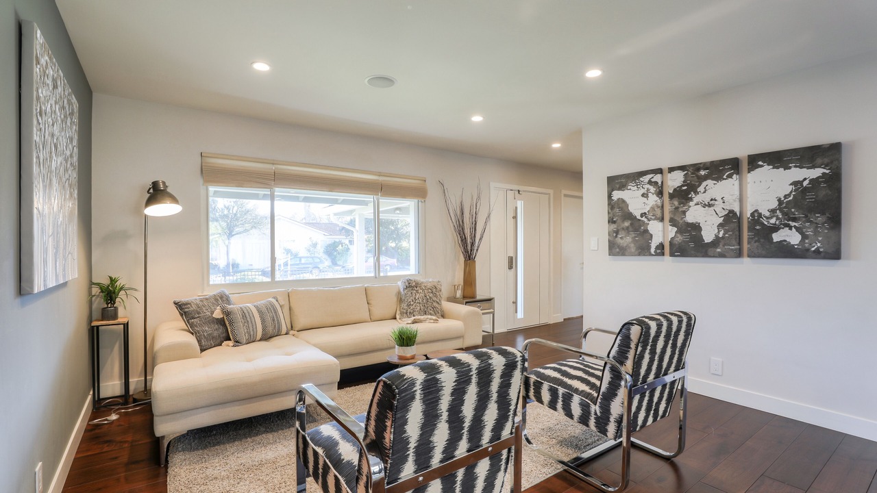 Photo of Others in Cupertino