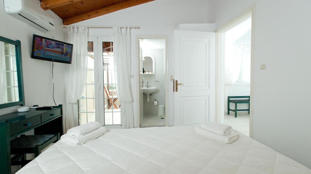 Photo of Others in Elafonisos