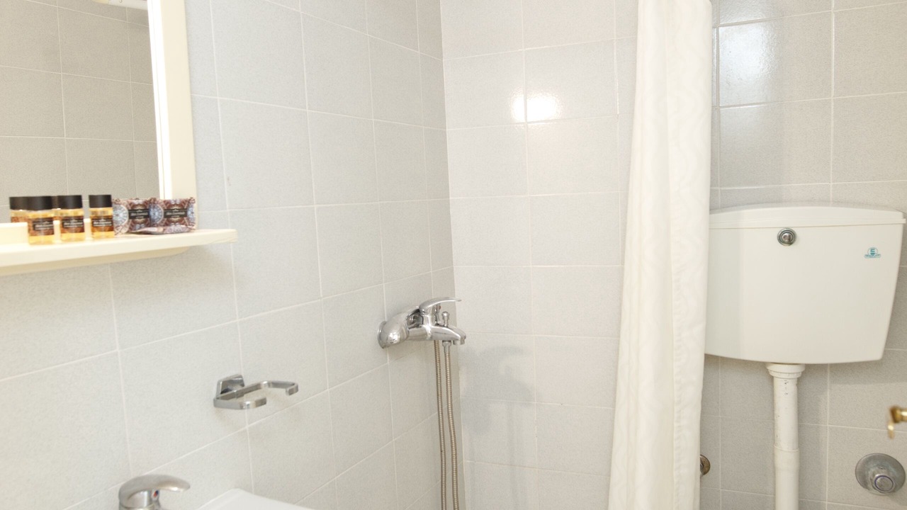 Photo of Bathroom in Elafonisos