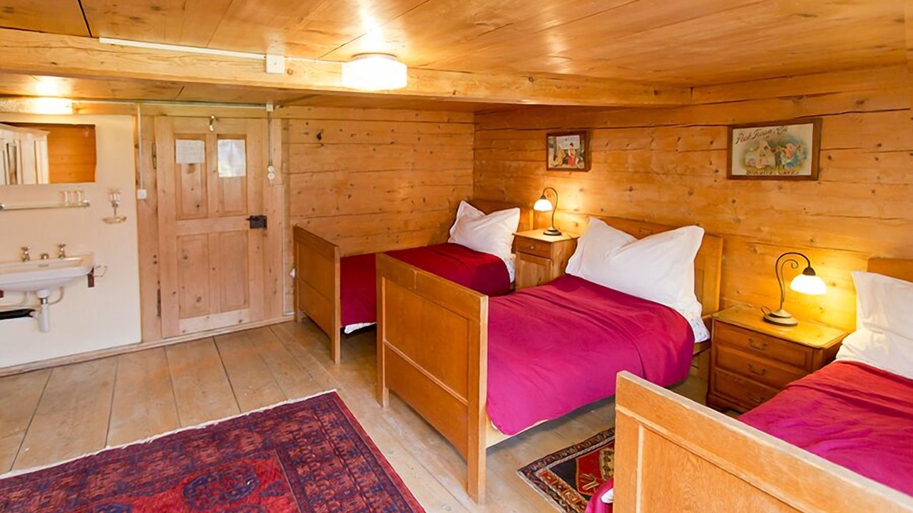 Photo of Bathroom in Gimmelwald