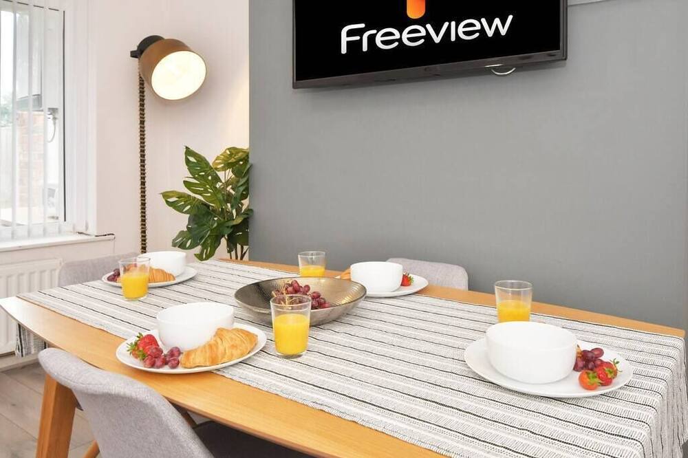 Photo of Kitchen in Crewe