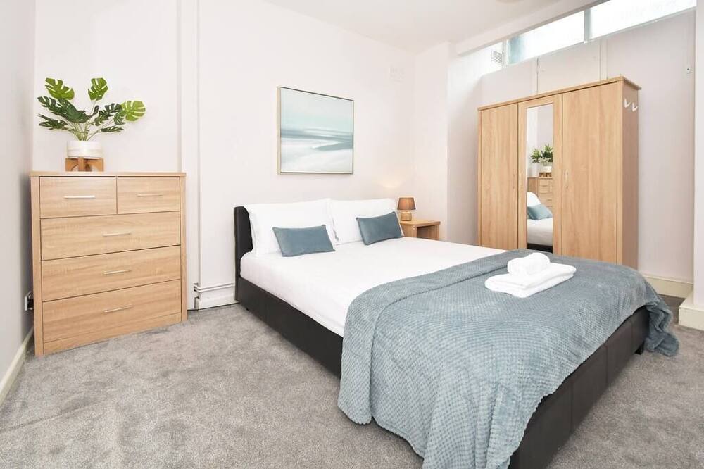 Photo of Bedroom in Crewe