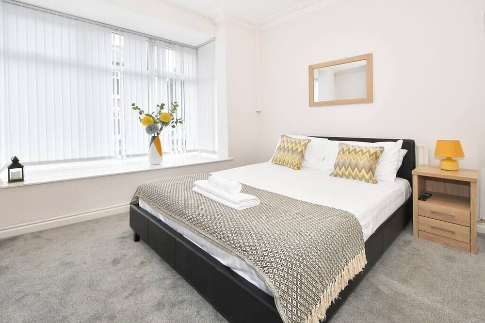 Photo of Bedroom in Crewe