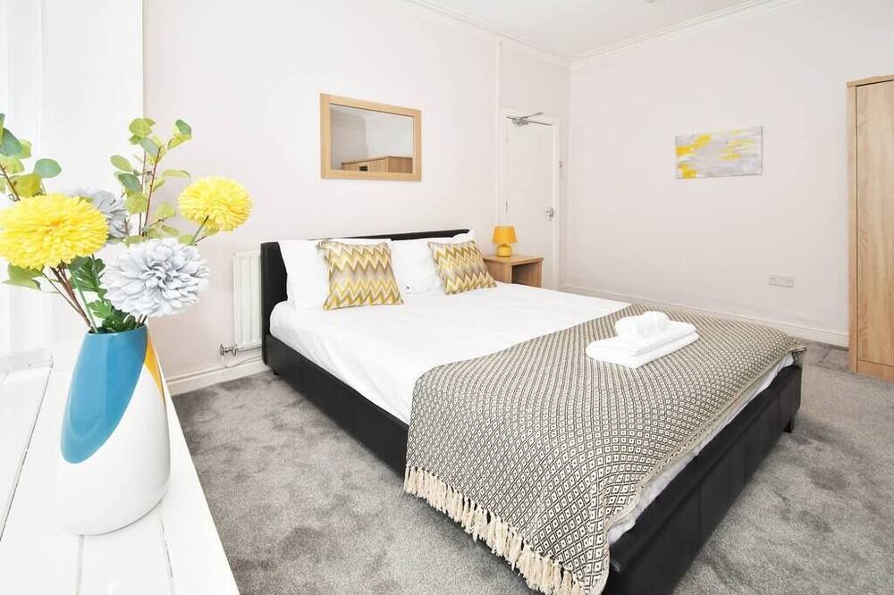 Photo of Bedroom in Crewe