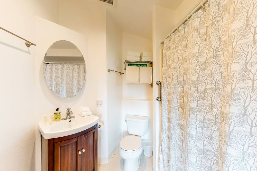 Photo of Others in Oak Grove