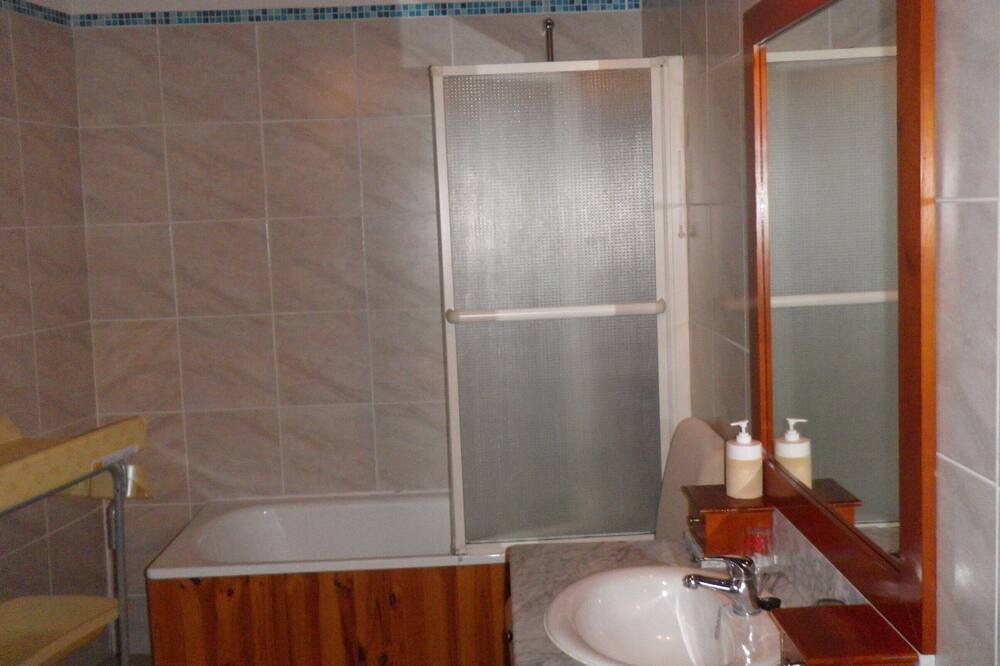 Photo of Bathroom in Peyrusse