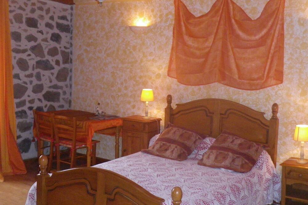 Photo of Bedroom in Peyrusse