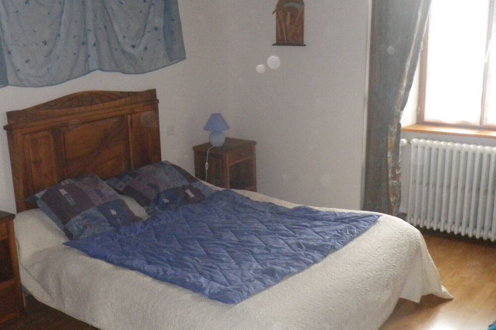 Photo of Bedroom in Peyrusse