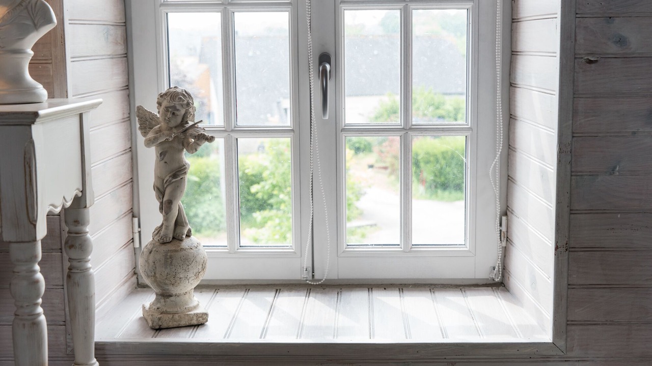 Photo of Bedroom in Tremereuc