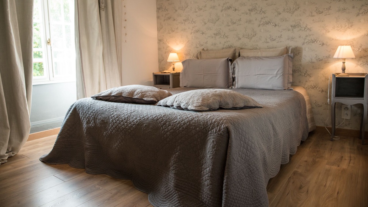 Photo of Bedroom in Tremereuc