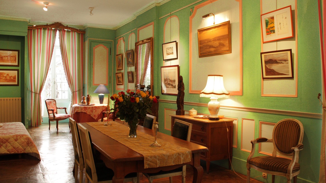 Photo of Others in Poligne