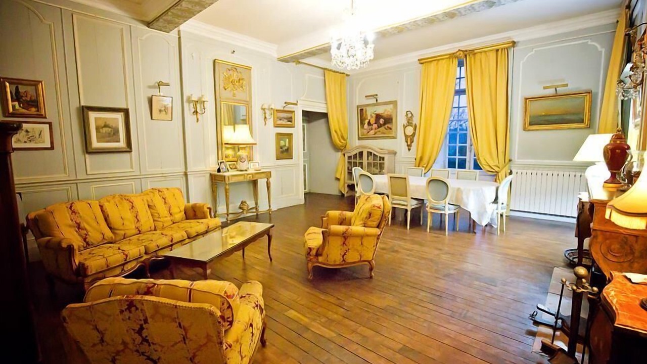 Photo of Others in Poligne