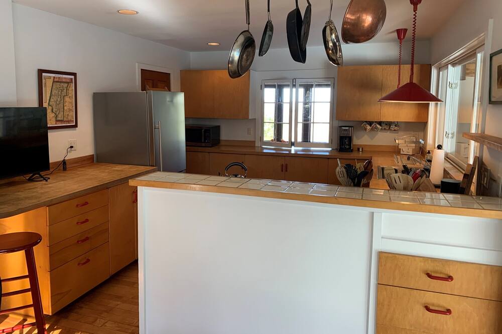 Photo of Kitchen in West Stockbridge