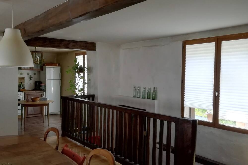 Photo of Livingroom in Montsegur