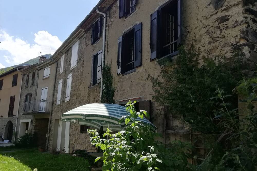 Photo of Outdoor in Montsegur