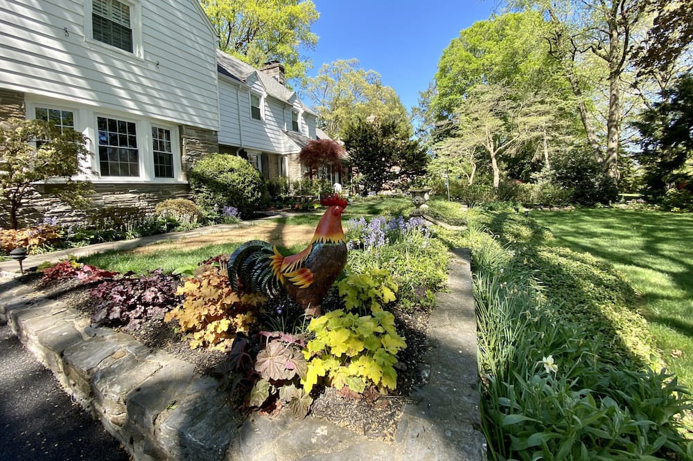 Photo of Outdoor in Lancaster