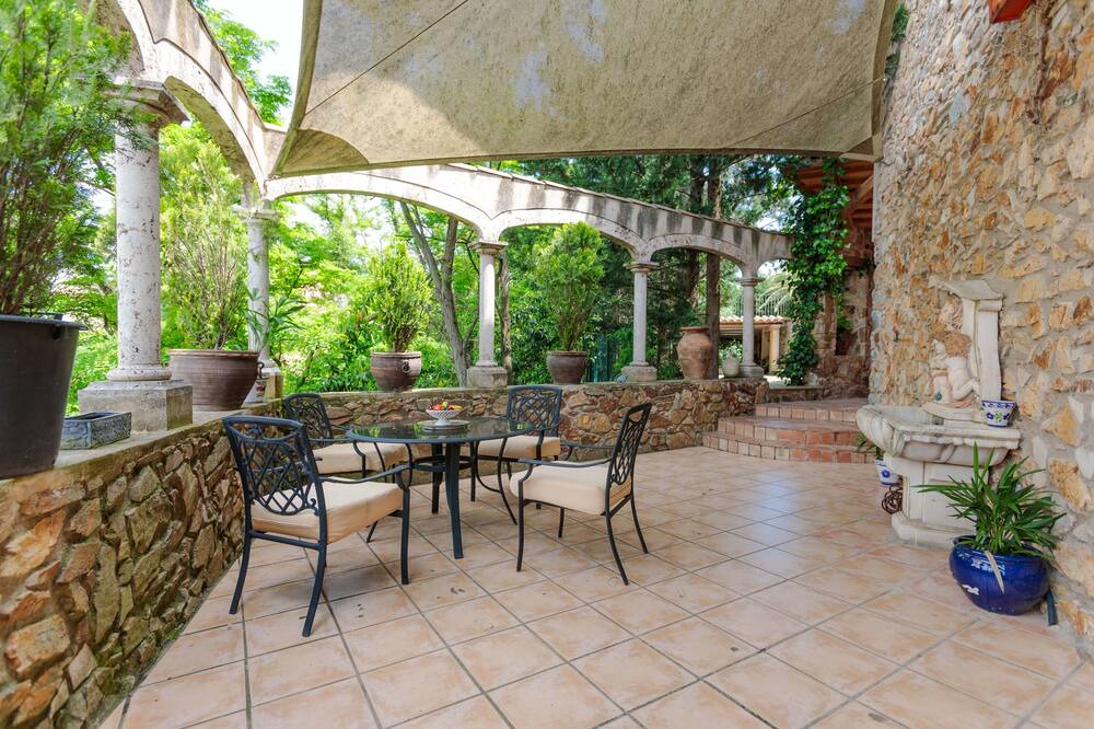 Photo of Patio Balcony in Angles