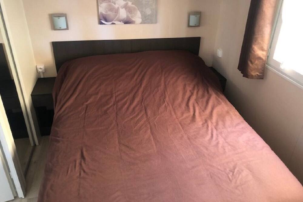 Photo of Bedroom in Bernieres-sur-Mer