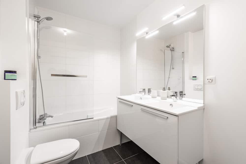 Photo of Bathroom in Quartier de Javel