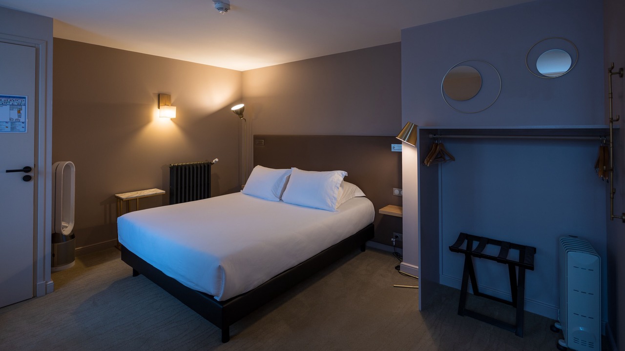 Photo of Bedroom in Montreuil-sur-Mer