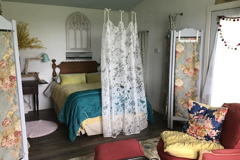 Photo of Bedroom in Kingsport