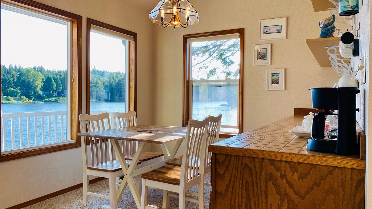 Photo of Others in Olympia