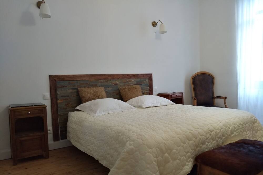 Photo of Bedroom in Carcassonne