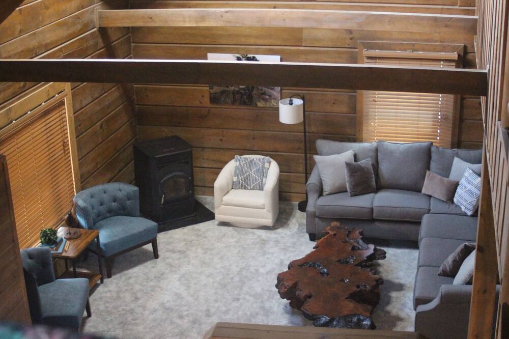 Photo of Livingroom in Dawes County