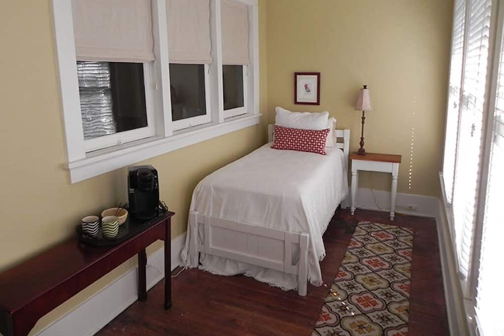 Photo of Bedroom in Leland
