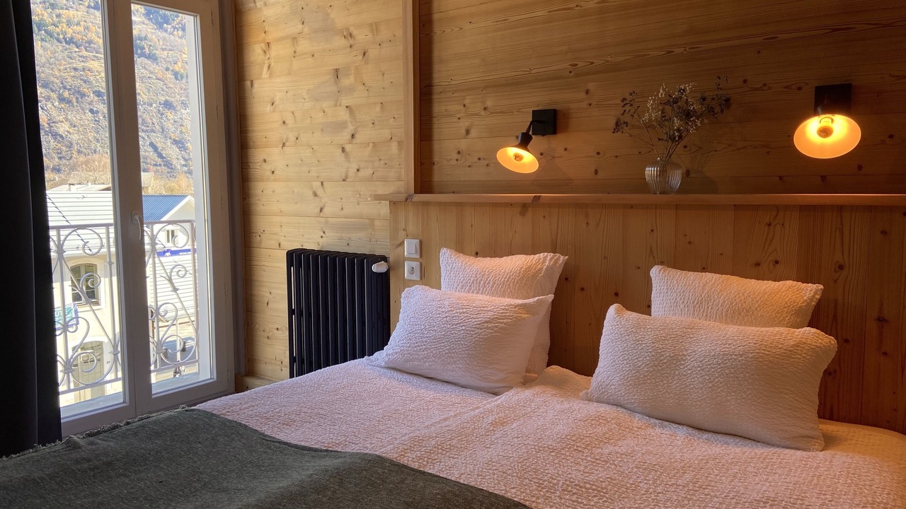 Photo of Bedroom in Le Bourg-d'Oisans