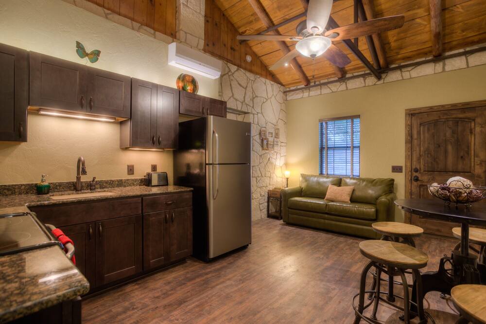 Photo of Kitchen in Hunt