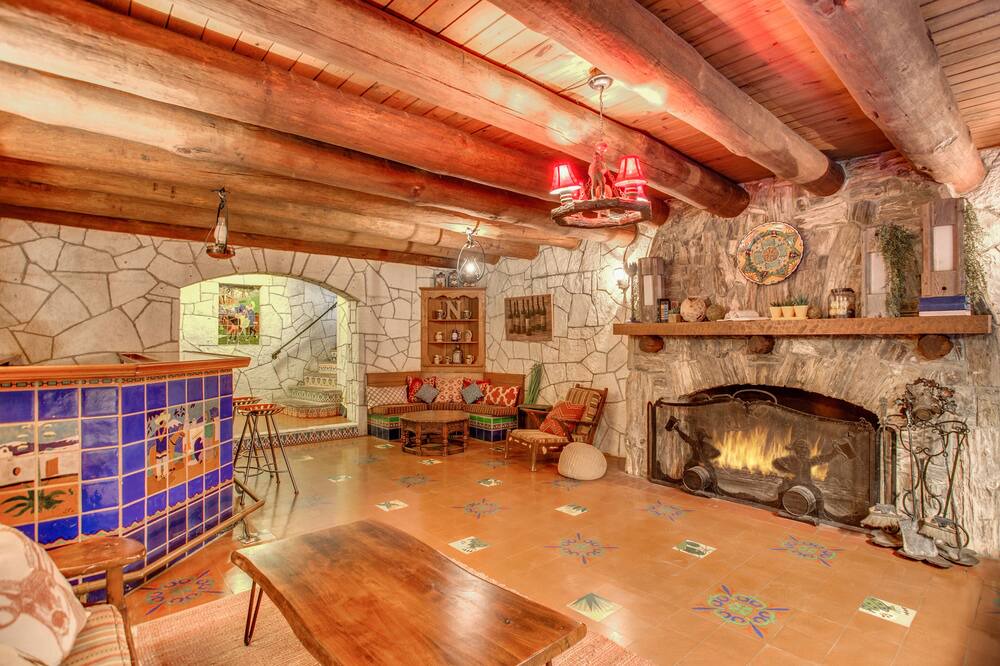 Photo of Livingroom in Hunt
