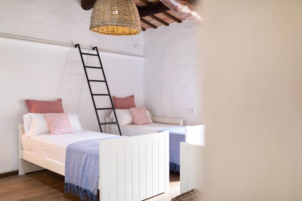 Photo of Bedroom in La Tallada d'Emporda