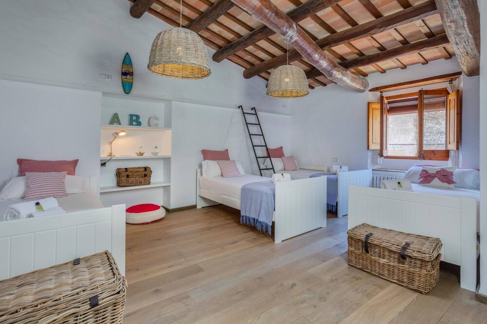Photo of Bedroom in La Tallada d'Emporda